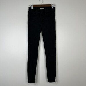 Madewell Roadtripper Jeans in Black/Washed Gray